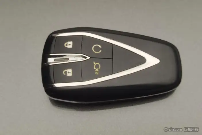 Changan UNI-V 2022 Model 1.5T Noble Model – фото 6