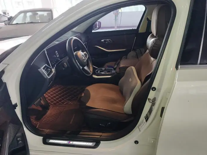 BMW 3 Series 2023 Model 325Li M Sports Set – фото 10