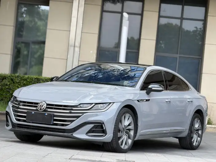 Volkswagen CC 2023 Model 380TSI Eye-catching version – фото 1