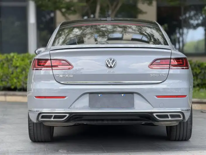 Volkswagen CC 2023 Model 380TSI Eye-catching version – фото 5