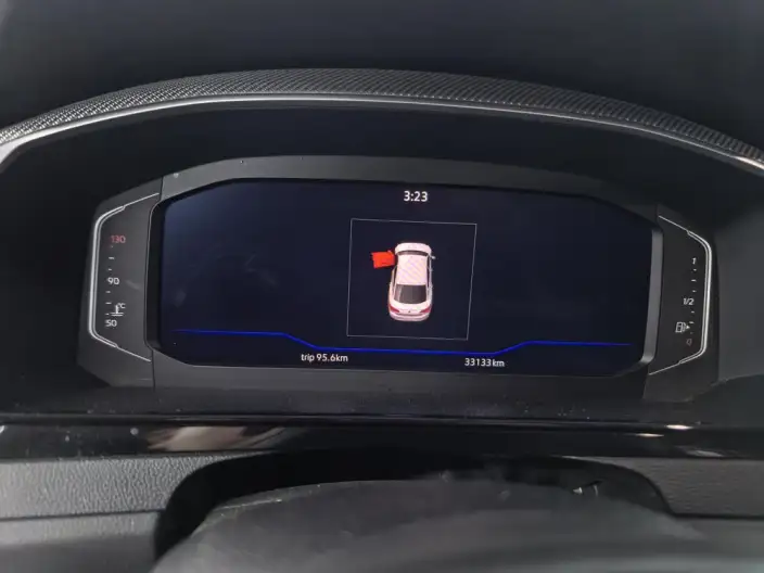 Volkswagen CC 2023 Model 380TSI Eye-catching version – фото 8
