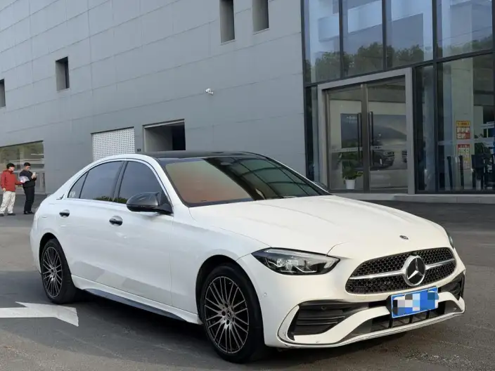Mercedes-Benz C-Class 2023 Model Facelift II C 260 L Sports Edition – фото 3