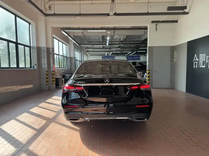 Mercedes-Benz E-Class 2023 Model Facelift E 260 L Sports sedan – фото 5