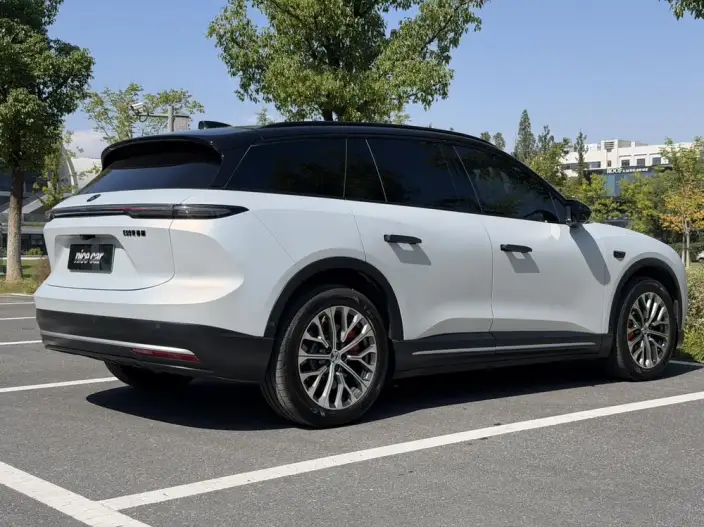 NIO ES6 2023 Model 75kWh – фото 6