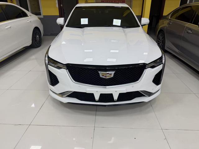 Cadillac CT4 2020 28T Fashion – фото 2