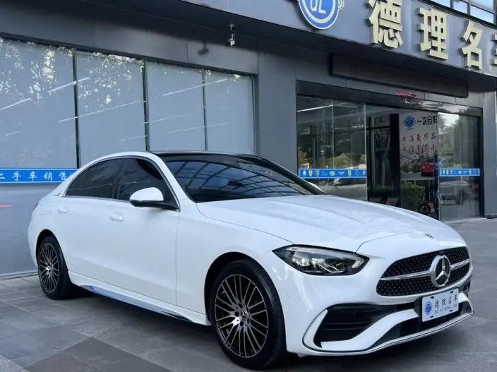 Mercedes-Benz C-Class 2023 Model Facelift C 260 L Sports Edition – фото 3