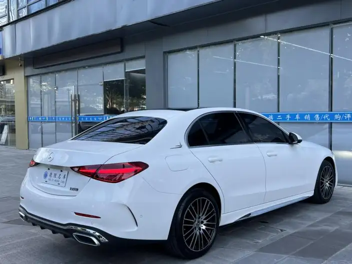 Mercedes-Benz C-Class 2023 Model Facelift C 260 L Sports Edition – фото 6
