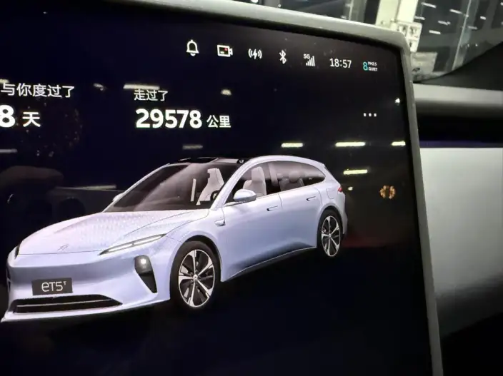 NIO ET5T 2024 Model 75kWh – фото 8