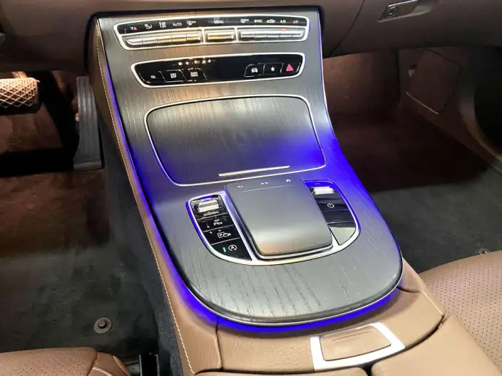 Mercedes-Benz E-Class 2023 Model E 300 L Fashion Model sedan – фото 10