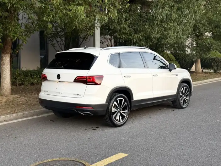 Volkswagen Tharu 2021 Model 280TSI 2WD Deluxe Edition PLUS – фото 7