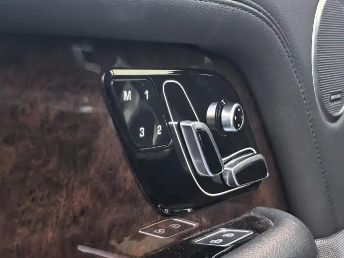 Range Rover 2022 Model 3.0 L6 360PS Shengshi Edition – фото 5