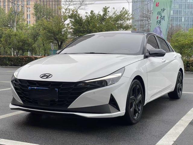 Hyundai Elantra 2021 1.5L CVT TOP Flagship – фото 1