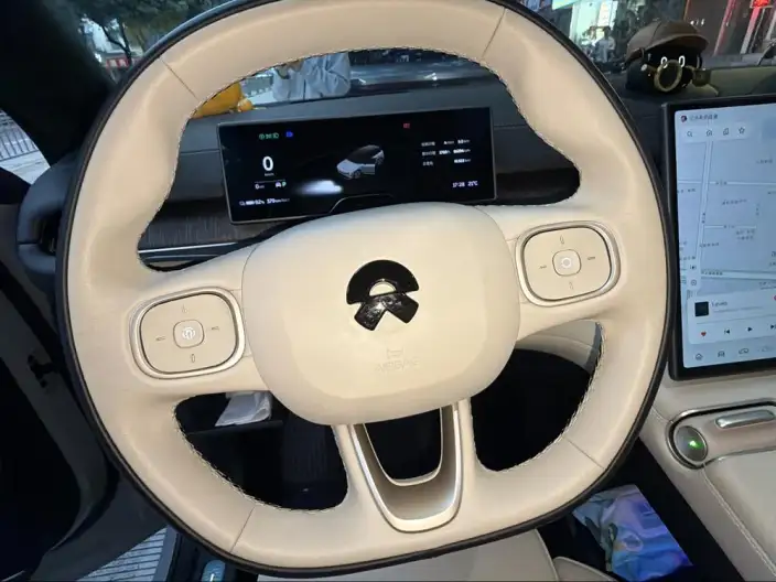 NIO ES6 2024 Model 75kWh – фото 7