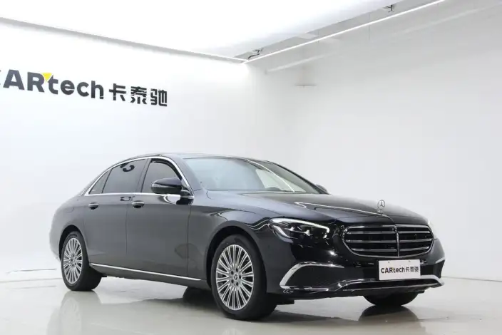 Mercedes-Benz E-Class 2022 Model E 300 L Luxury Model sedan – фото 3