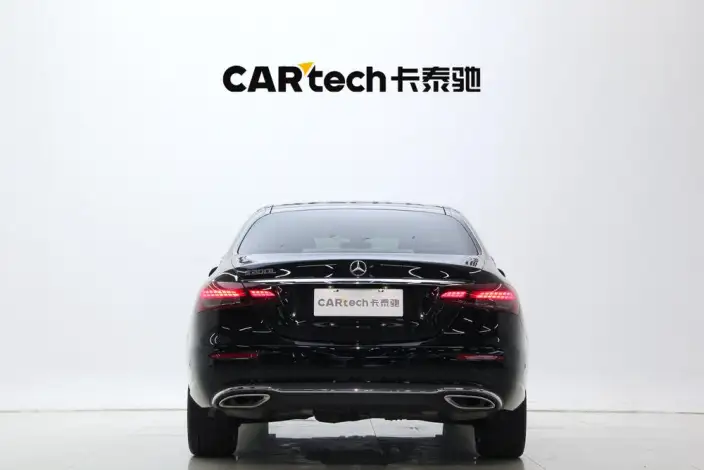 Mercedes-Benz E-Class 2022 Model E 300 L Luxury Model sedan – фото 5