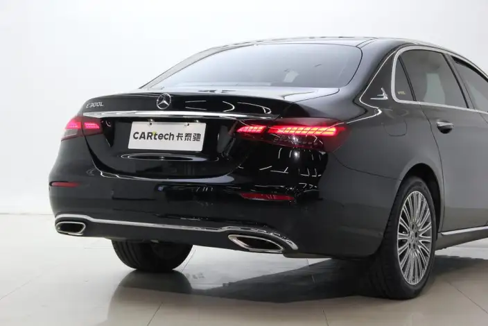 Mercedes-Benz E-Class 2022 Model E 300 L Luxury Model sedan – фото 9