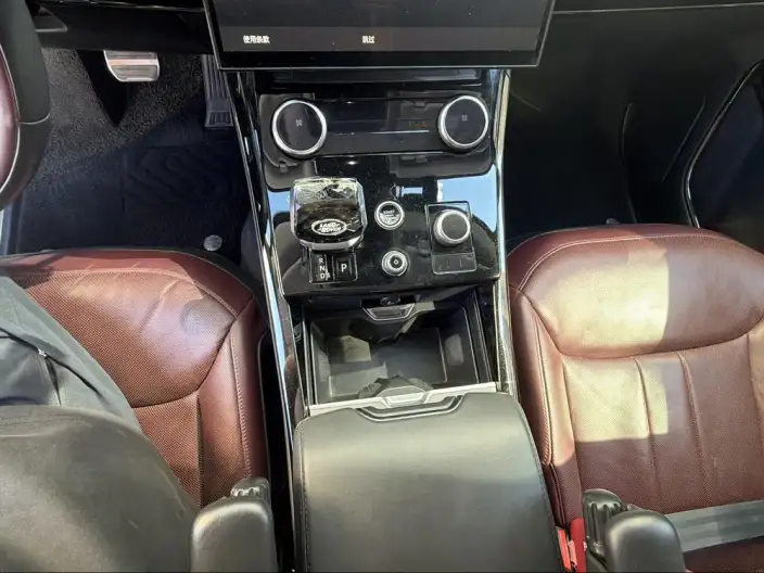 Range Rover Sport 2023 Model 3.0 L6 DYNAMIC SE – фото 9