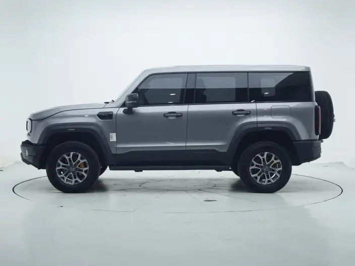 BAIC BJ40 2024 Model City Hunter Edition 2.0T Automatic 4WD Pioneer Model – фото 4