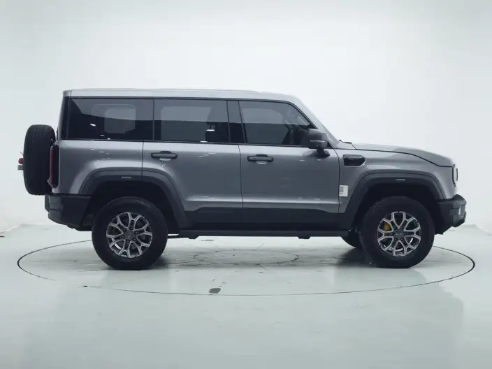 BAIC BJ40 2024 Model City Hunter Edition 2.0T Automatic 4WD Pioneer Model – фото 8