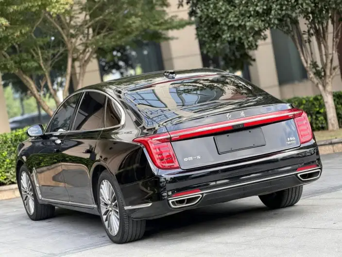 HONGQI H9 2022 Model 2.0T Flag Enjoy Edition