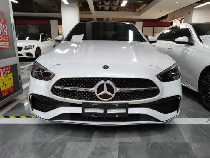 Mercedes-Benz C-Class 2023 Model C 200 L Sports Edition – фото 2