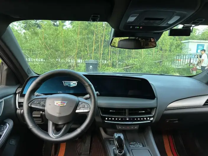Cadillac CT5 2023 Model 28T Luxury Model Standard Edition – фото 10