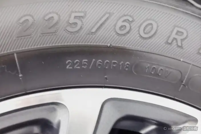 Lincoln Corsair 2022 Model 2.0T 2WD Exclusive Edition – фото 8