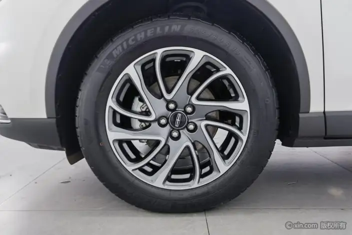 Lincoln Corsair 2022 Model 2.0T 2WD Exclusive Edition – фото 9
