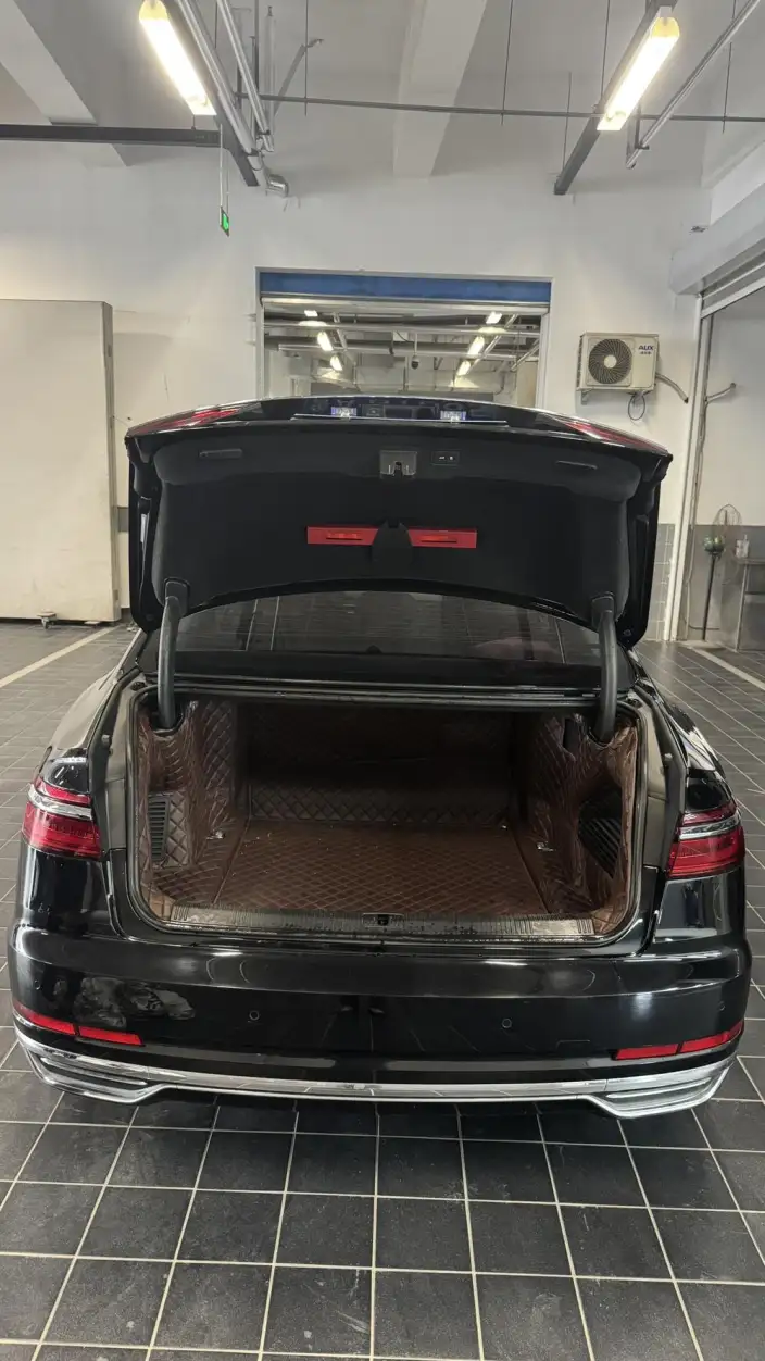 Audi A8 2021 Model A8L 50 TFSI quattro Comfort Model – фото 6