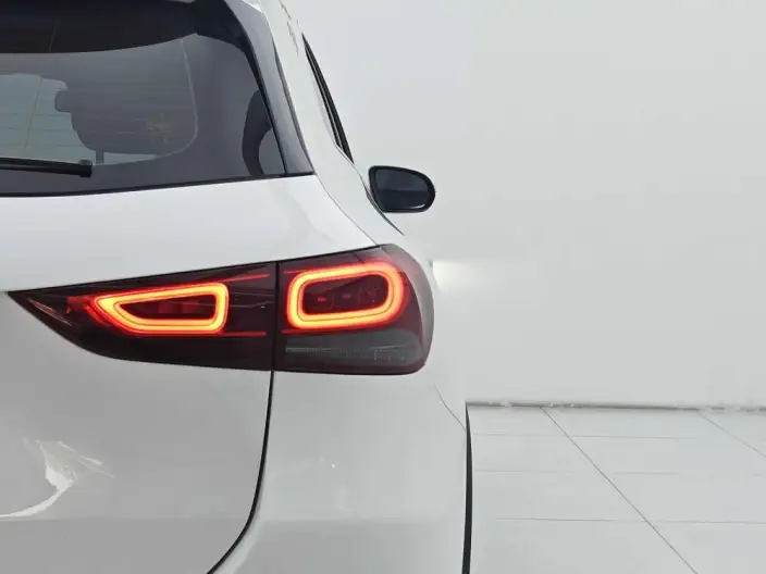 Mercedes-Benz GLA 2022 Model GLA 220 – фото 9
