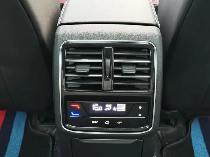 Volkswagen CC 2021 Model 380TSI Eye-catching version – фото 7