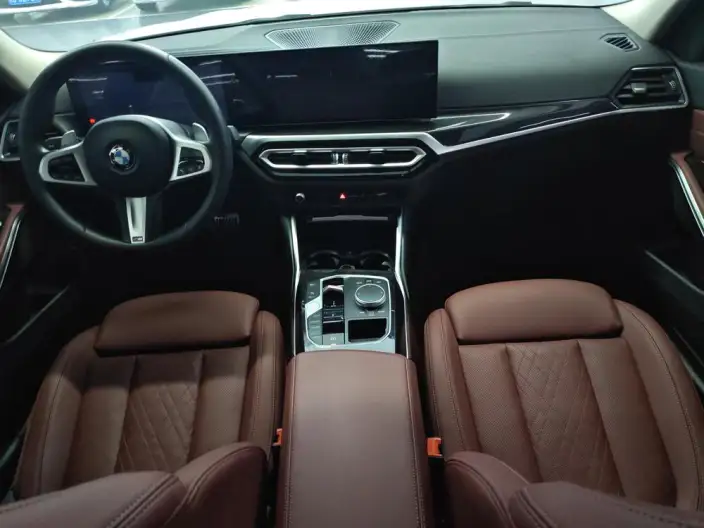 BMW 3 Series 2023 Model 325Li M Sports Set – фото 9