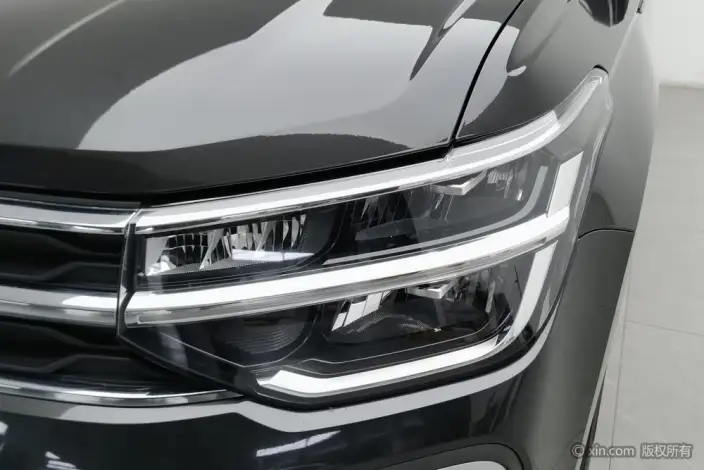 Volkswagen Tharu 2023 Model 300TSI 2WD Crescent Moon Edition – фото 7