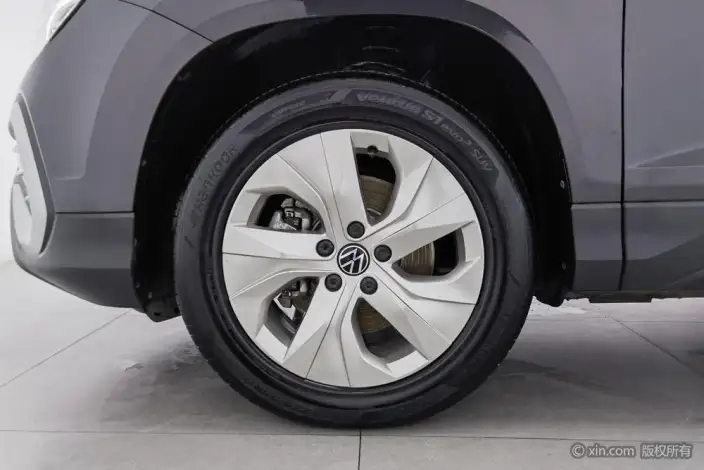 Volkswagen Tharu 2023 Model 300TSI 2WD Crescent Moon Edition – фото 8
