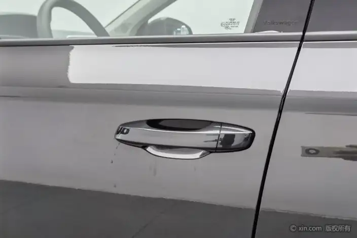 Volkswagen Tharu 2023 Model 300TSI 2WD Crescent Moon Edition – фото 9