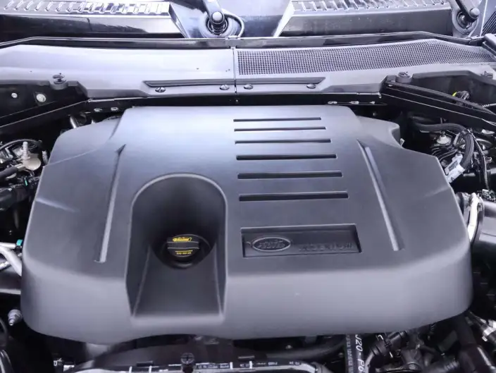 Land Rover Defender 2024 Model 110 3.0T P400 X-Dynamic HSE – фото 5