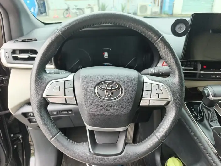 Granvia 2023 Model Intelligent Hybrid 2.5L Noble PLUS – фото 6