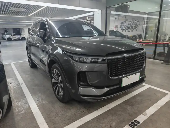 Li Auto ONE 2021 Model Extended Range 6 seat Edition