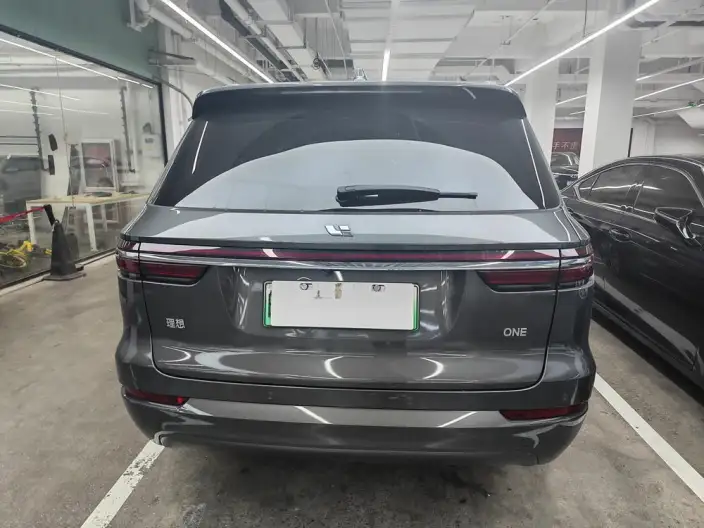 Li Auto ONE 2021 Model Extended Range 6 seat Edition – фото 5
