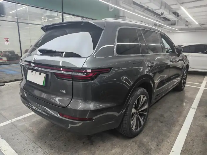 Li Auto ONE 2021 Model Extended Range 6 seat Edition – фото 6