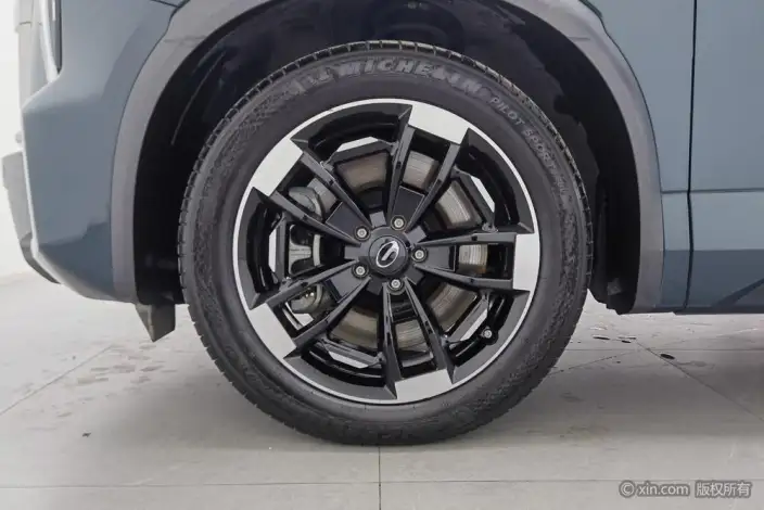 GAC ES9 PHEV 2024 Model 143km Traveler Pro – фото 10