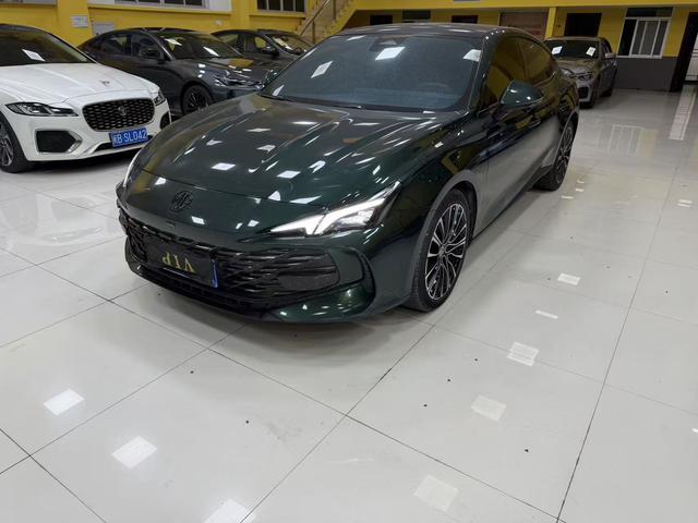 MG7 2023 1.5T DCT Supreme Comfort