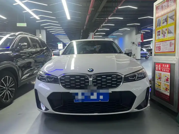 BMW 3 Series 2023 Model 325i M Sports Set – фото 2