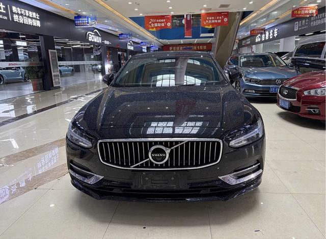Volvo S90 Модель 2019 года T4 Smart Yi Edition – фото 4