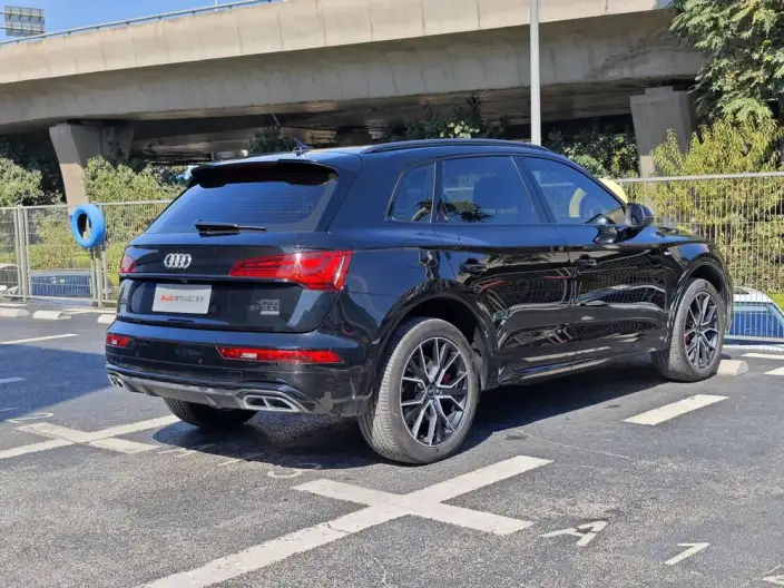 Audi Q5L 2024 Model 45TFSI Luxury Dynamic Model – фото 6