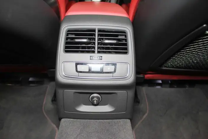 Audi S4 2024 Model Limousine 3.0TFSI – фото 9