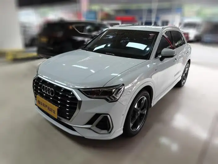 AUDI Q3 2022 Model 35 TFSI Fashion Dynamic Model – фото 1