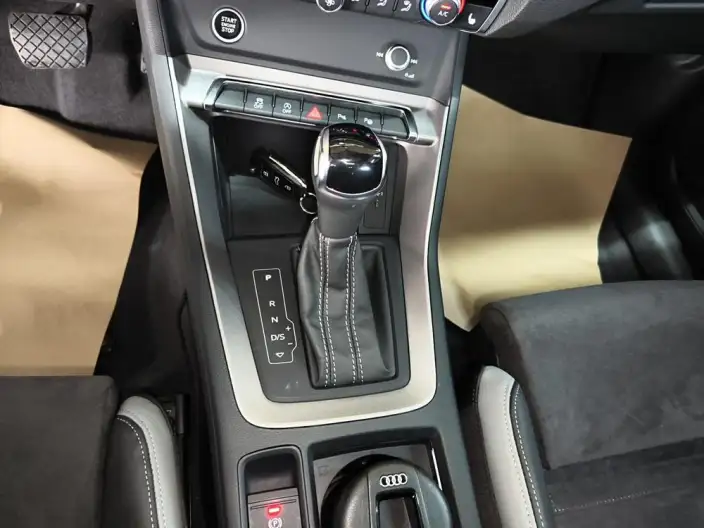 AUDI Q3 2022 Model 35 TFSI Fashion Dynamic Model – фото 9