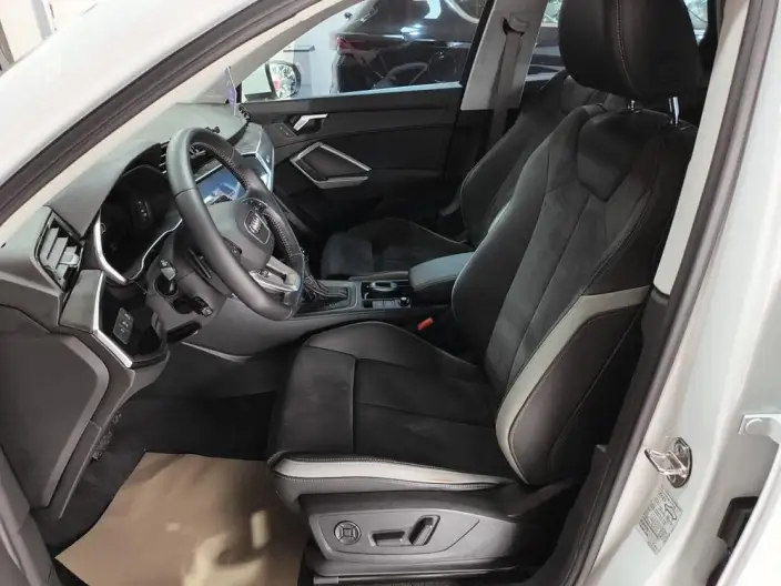 AUDI Q3 2022 Model 35 TFSI Fashion Dynamic Model – фото 10