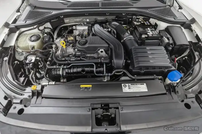 Volkswagen Lavida 2024 Model 300TSI DSG Starry Sky Leading Edition – фото 5